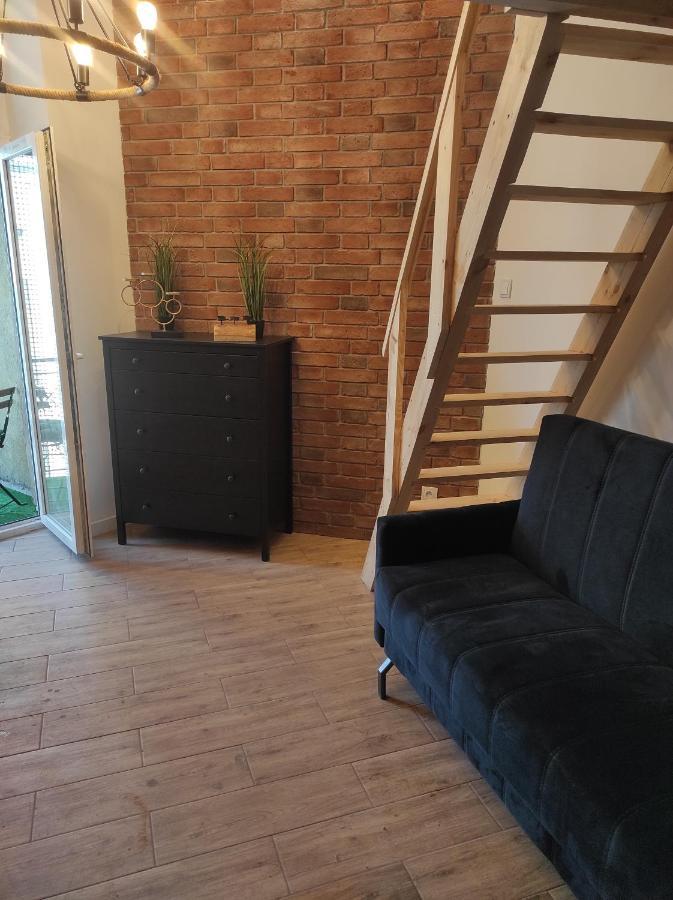 צ'סטוצ'ובה Apartament Katedralna Centrum מראה חיצוני תמונה